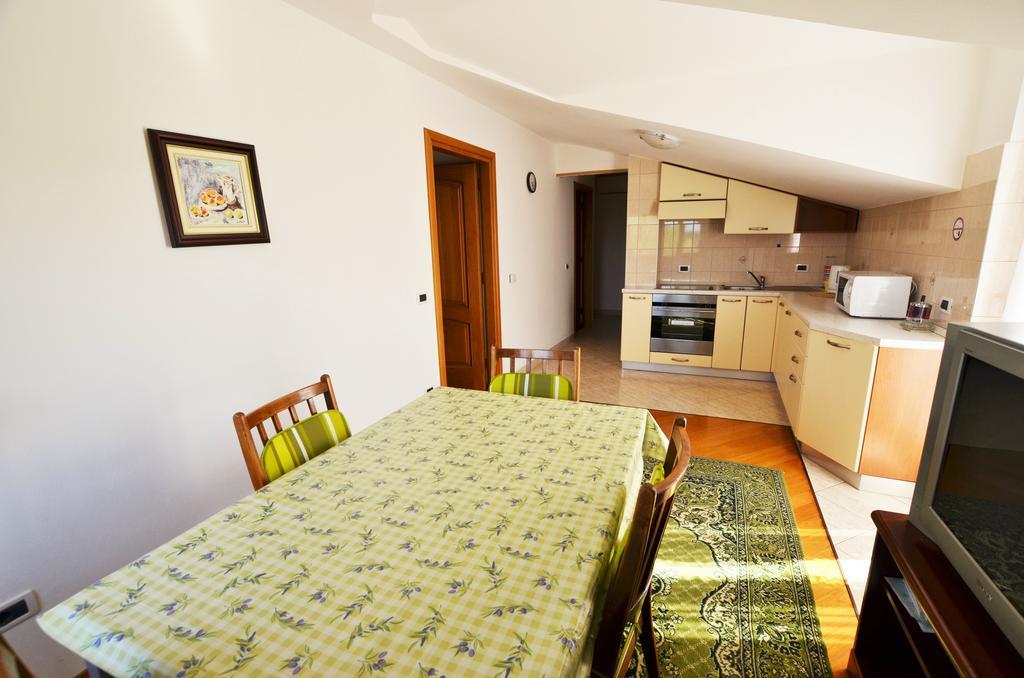 Apartments Sv. Pelegrin Умаг Екстериор снимка